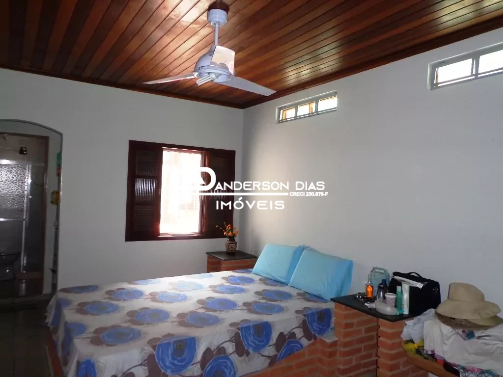​​​​​Casa com 1 Dormitório, sendo 1 Suíte, com  2 vagas de Garagem,  60,00m² à  venda por R$ 290 mil - Poiares - Caragua
